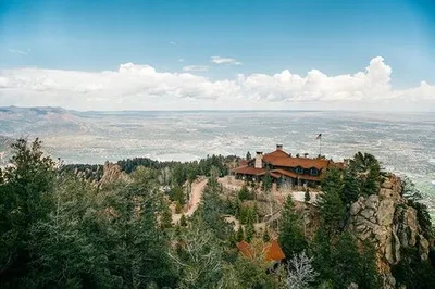 The Broadmoor gallery image 2