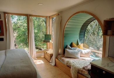 Leaf Treehouse at The Meadow