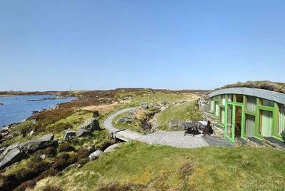 Hebridean Earth House gallery image 4