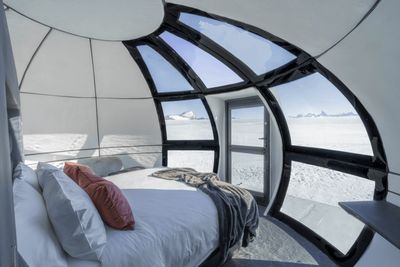 White Desert Echo gallery image 4