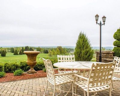 Woodcock-Style Off-Grid Cabins gallery image 2