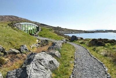 Hebridean Earth House gallery image 3