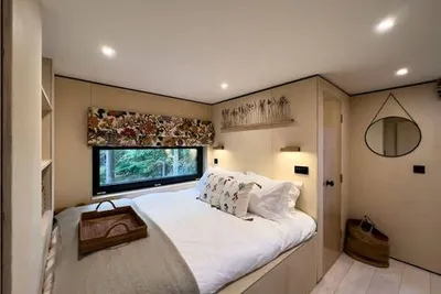 Raven Tower gallery image 3