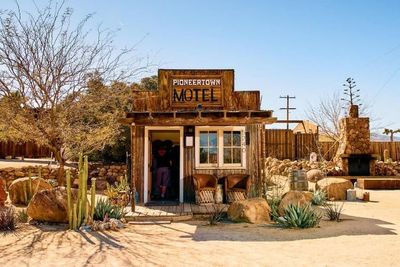 Pioneertown Motel gallery image 1