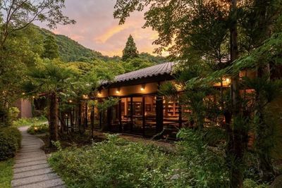 Gosho Bessho gallery image 1