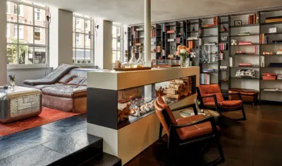 Sir Albert Hotel gallery image 1